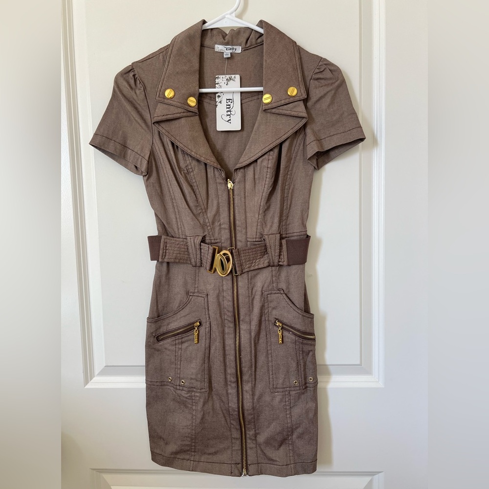 Brown Short Sleeve Belted Dress
